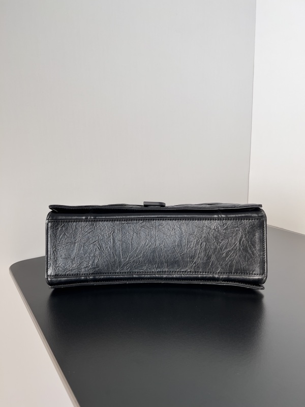 Balenciaga 0020