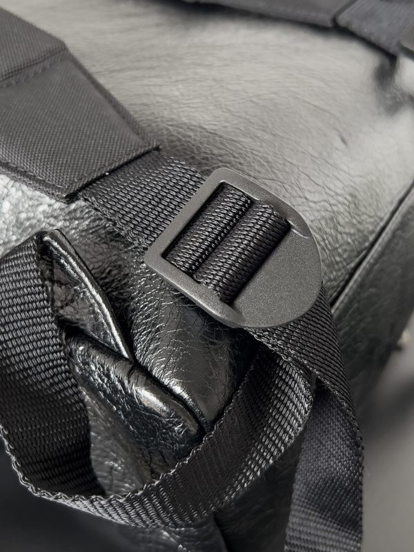 Balenciaga 0057