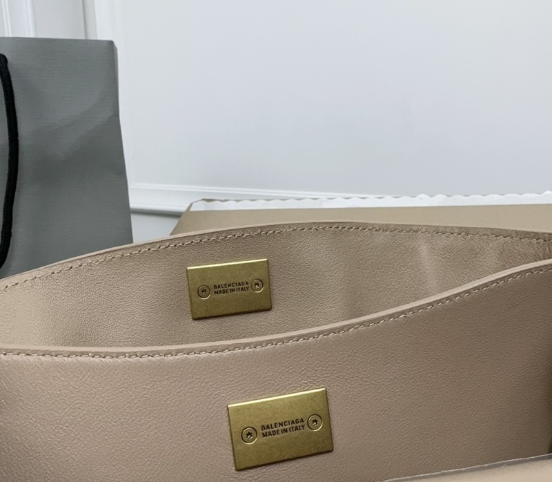 Balenciaga 0119