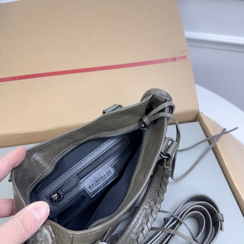Balenciaga 0221