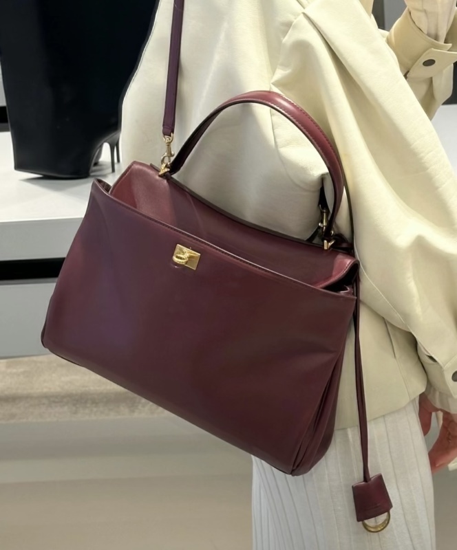 Balenciaga 0083
