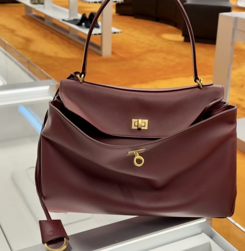 Balenciaga 0083