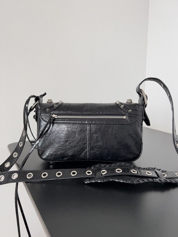 Balenciaga 0065