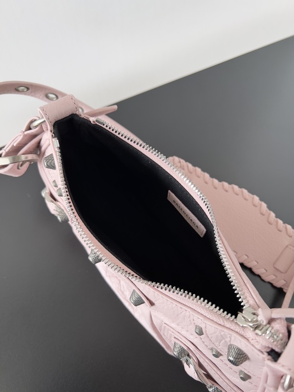 Balenciaga 0102