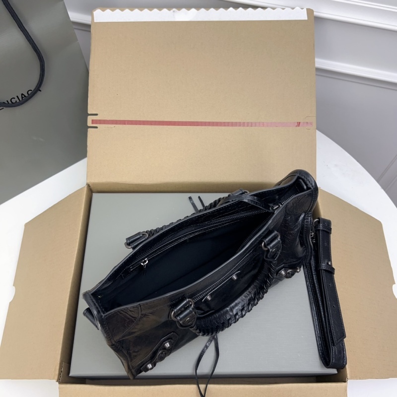 Balenciaga 0246
