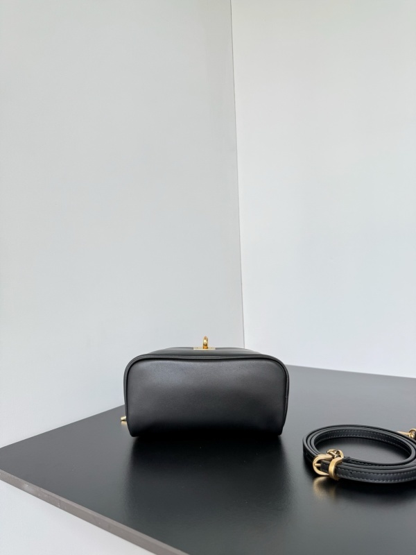 Balenciaga 0026