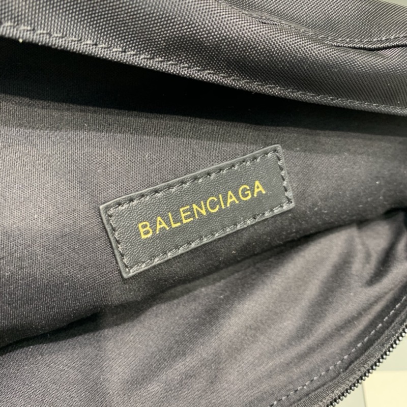 Balenciaga 0020