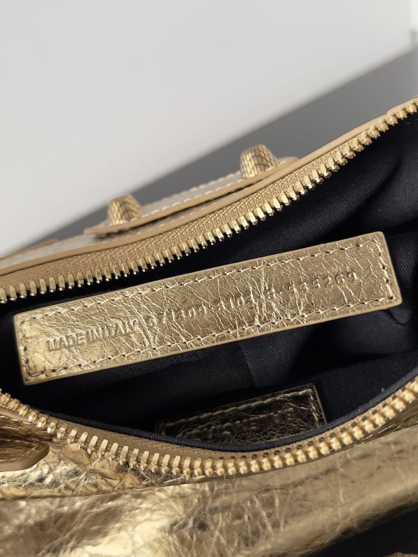 Balenciaga 0106