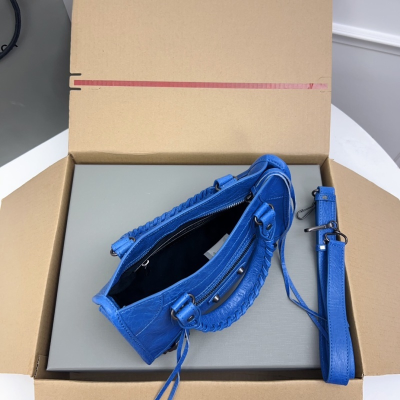 Balenciaga 0229