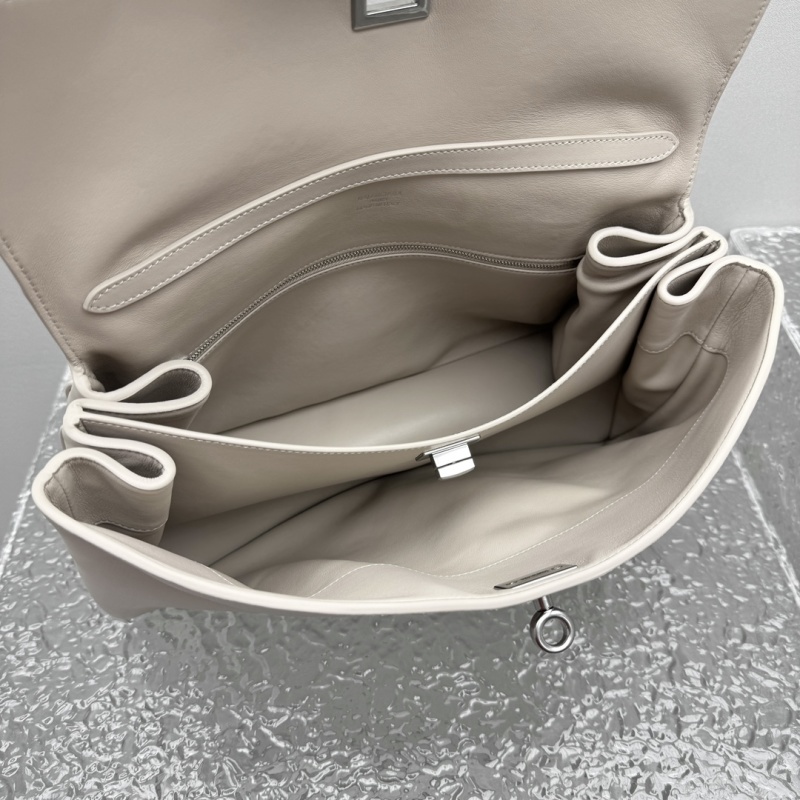 Balenciaga 0061