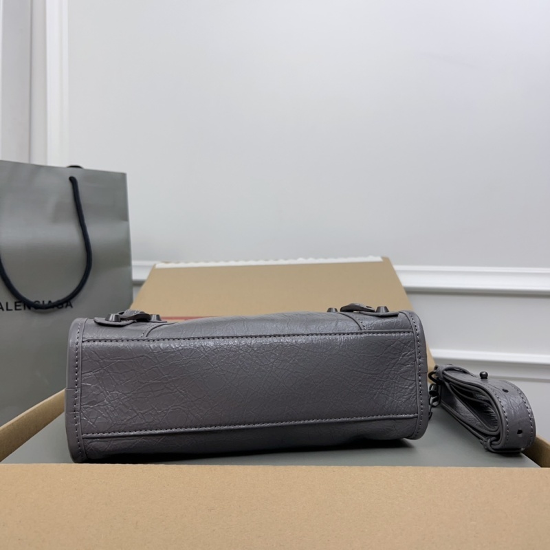 Balenciaga 0227