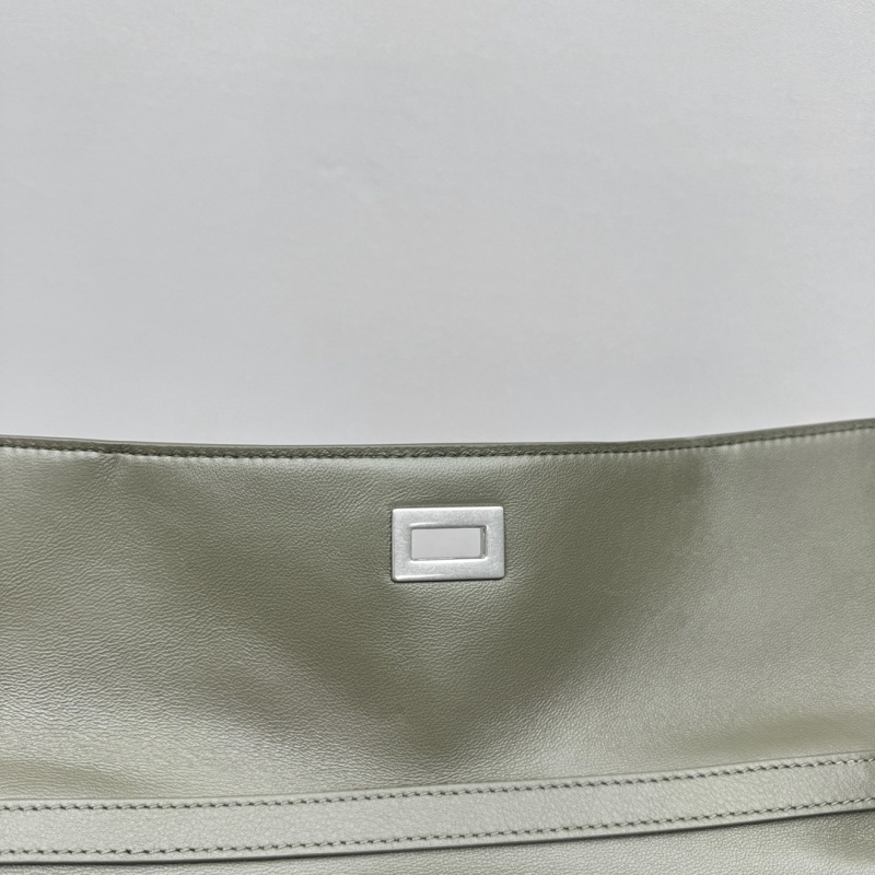 Balenciaga 0064