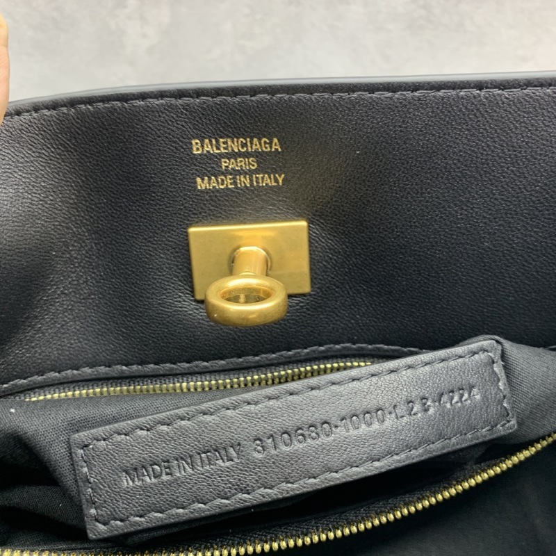 Balenciaga 0016