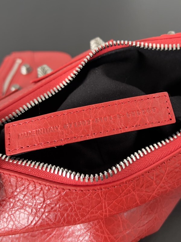 Balenciaga 0107