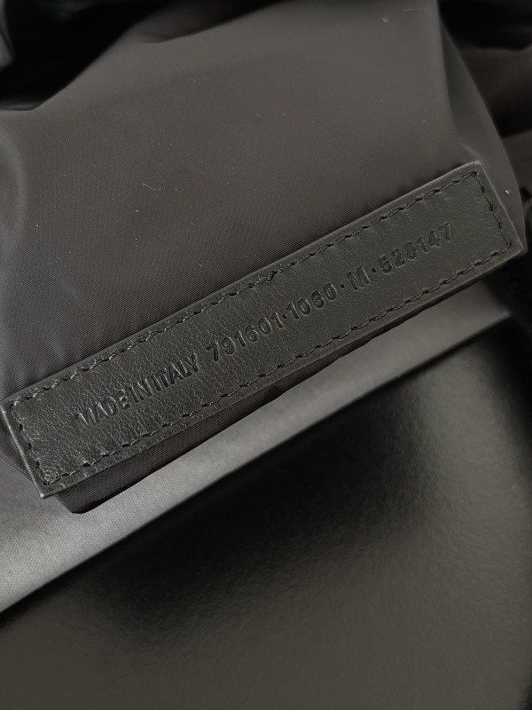 Balenciaga 0061