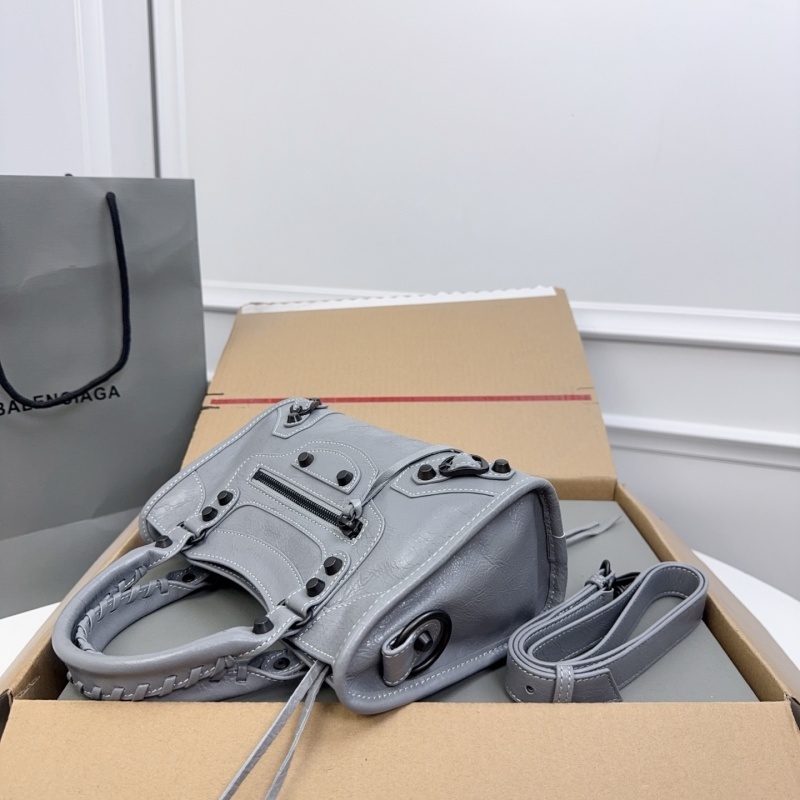 Balenciaga 0220