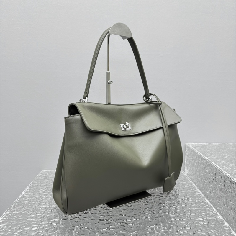 Balenciaga 0064