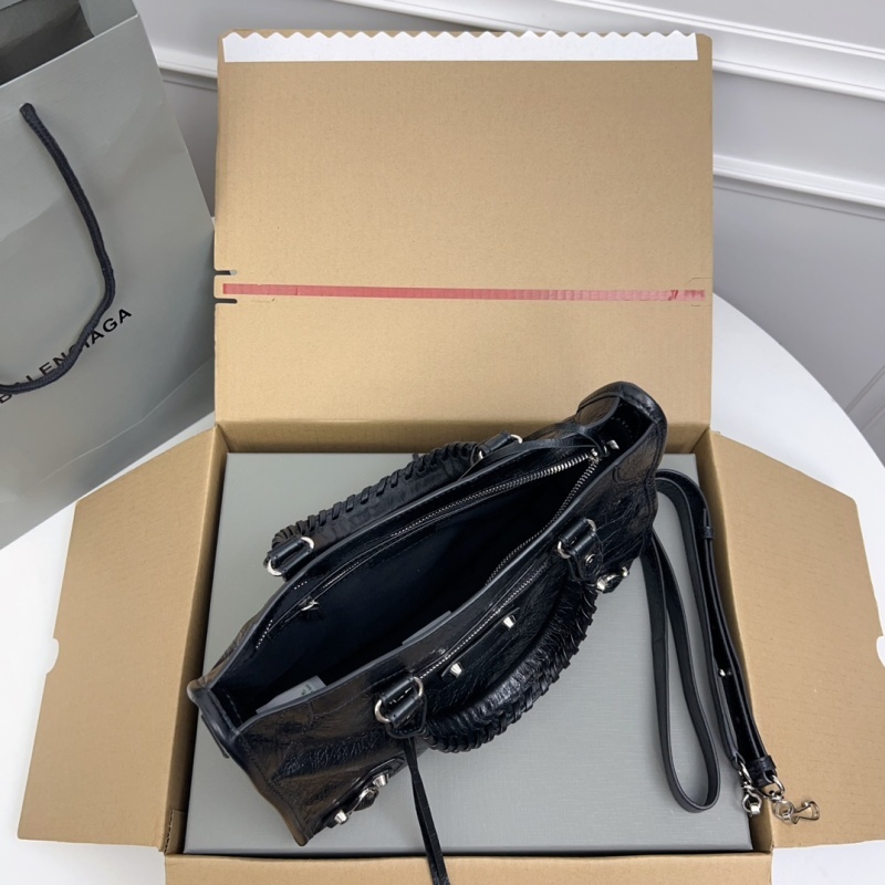 Balenciaga 0243