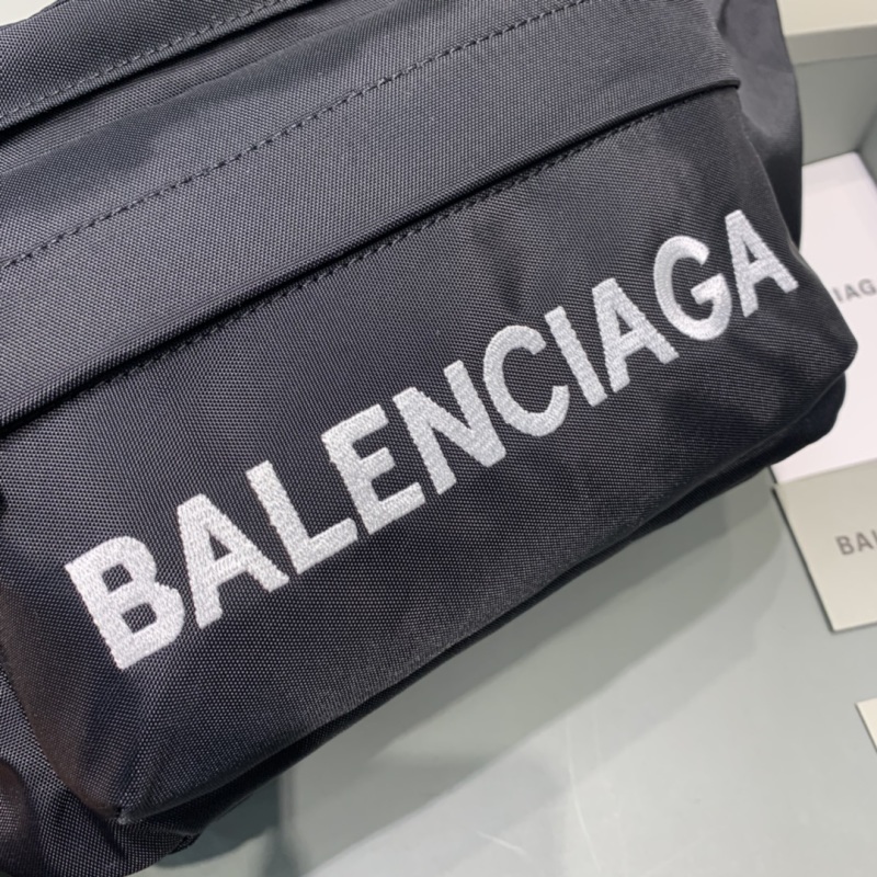 Balenciaga 0022