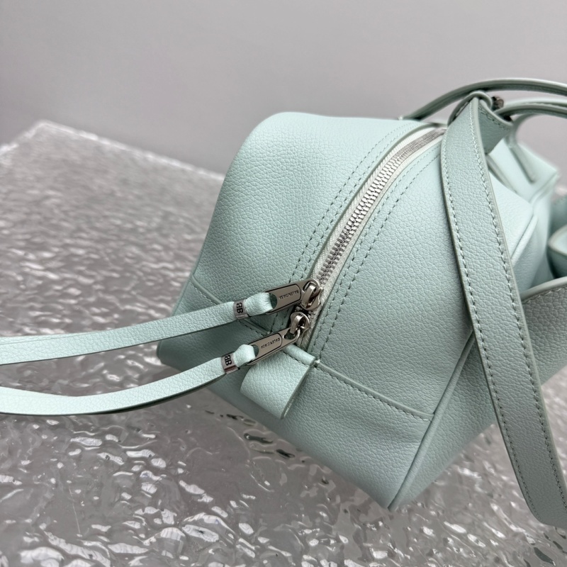 Balenciaga 0133