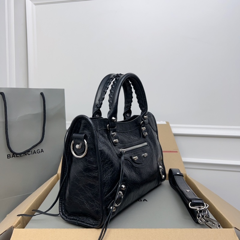 Balenciaga 0243