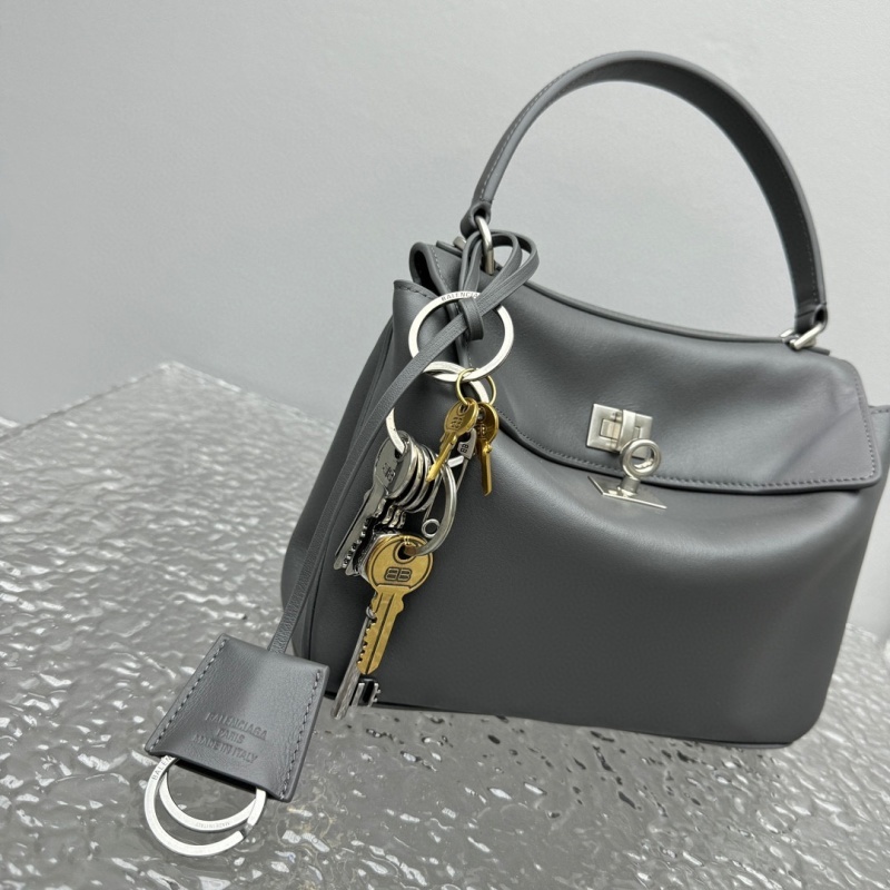 Balenciaga 0036
