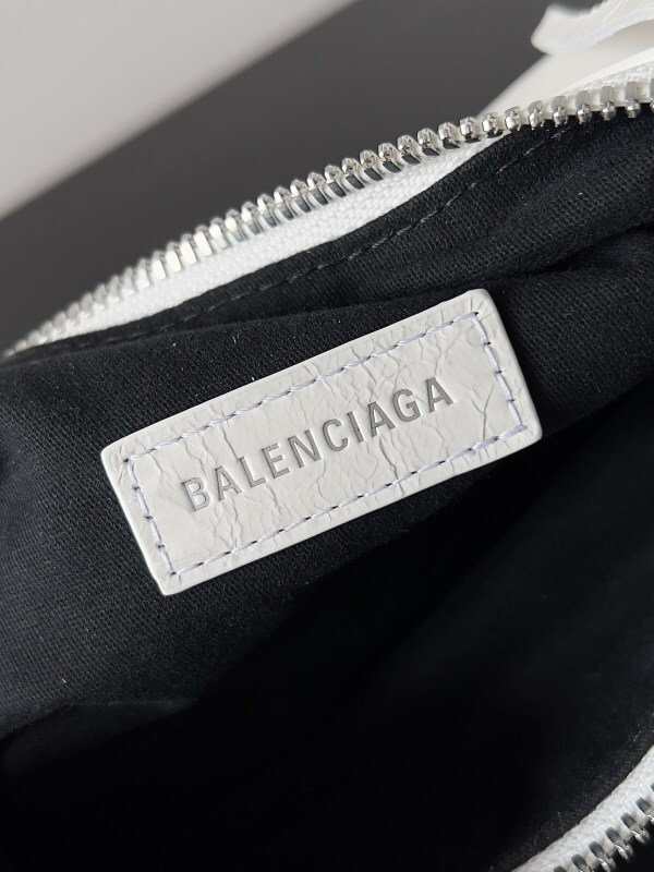 Balenciaga 0113