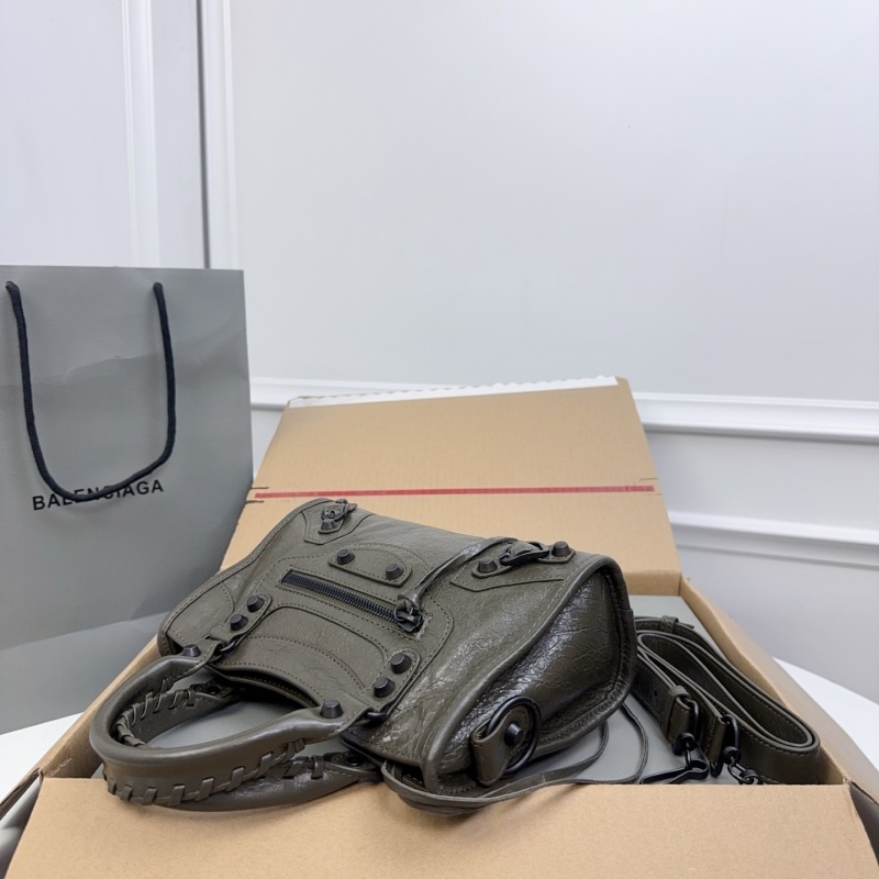 Balenciaga 0221