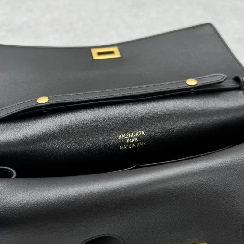 Balenciaga 0056