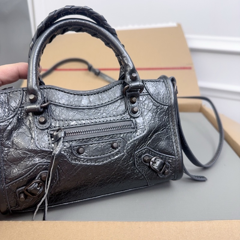 Balenciaga 0218