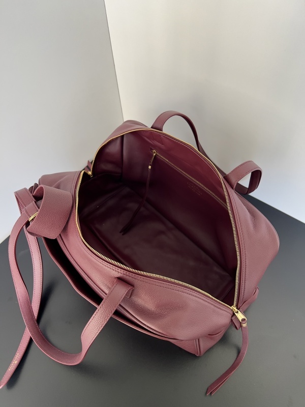 Balenciaga 0040