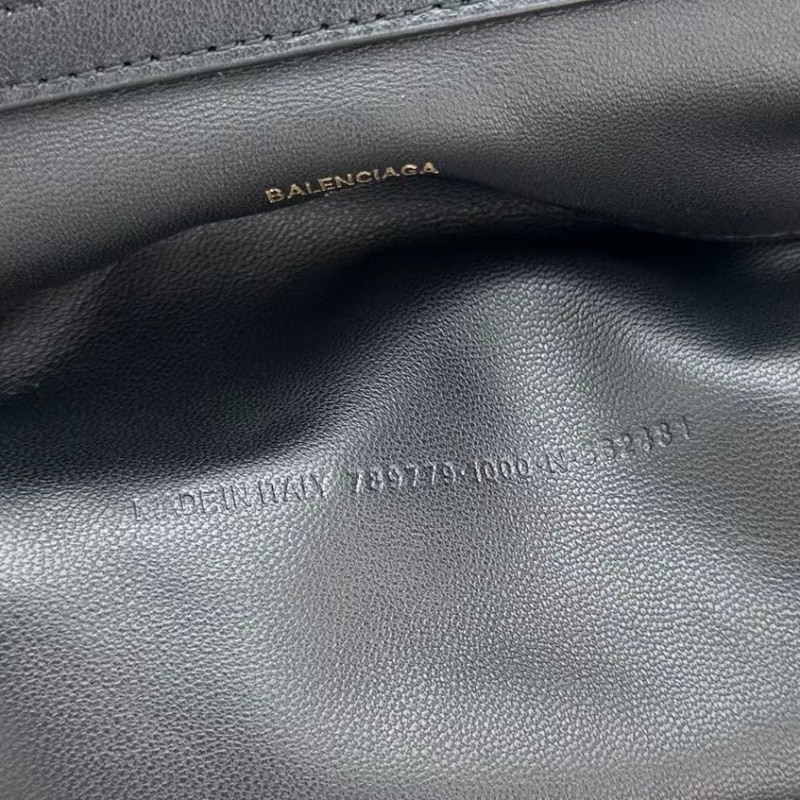 Balenciaga 0049