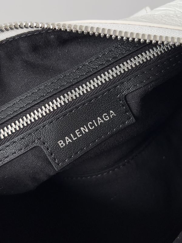 Balenciaga 0136
