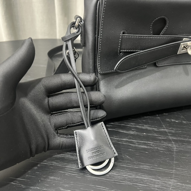 Balenciaga 0022