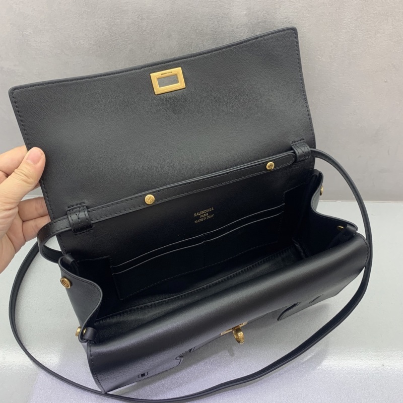 Balenciaga 0008