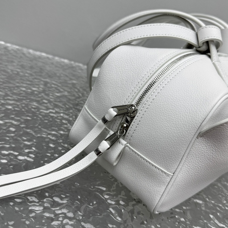 Balenciaga 0135