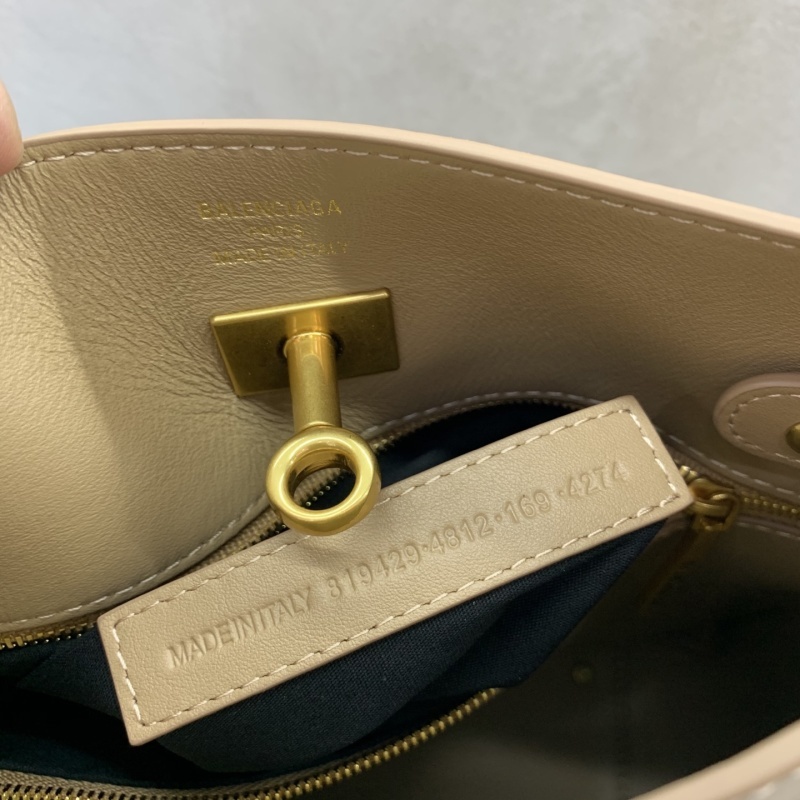 Balenciaga 0015