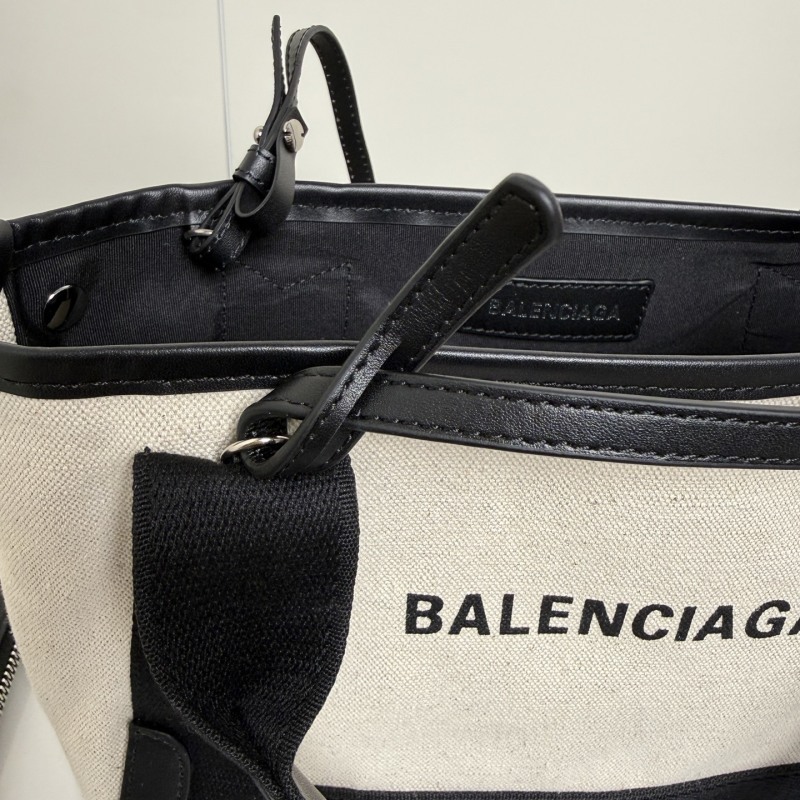 Balenciaga 0022