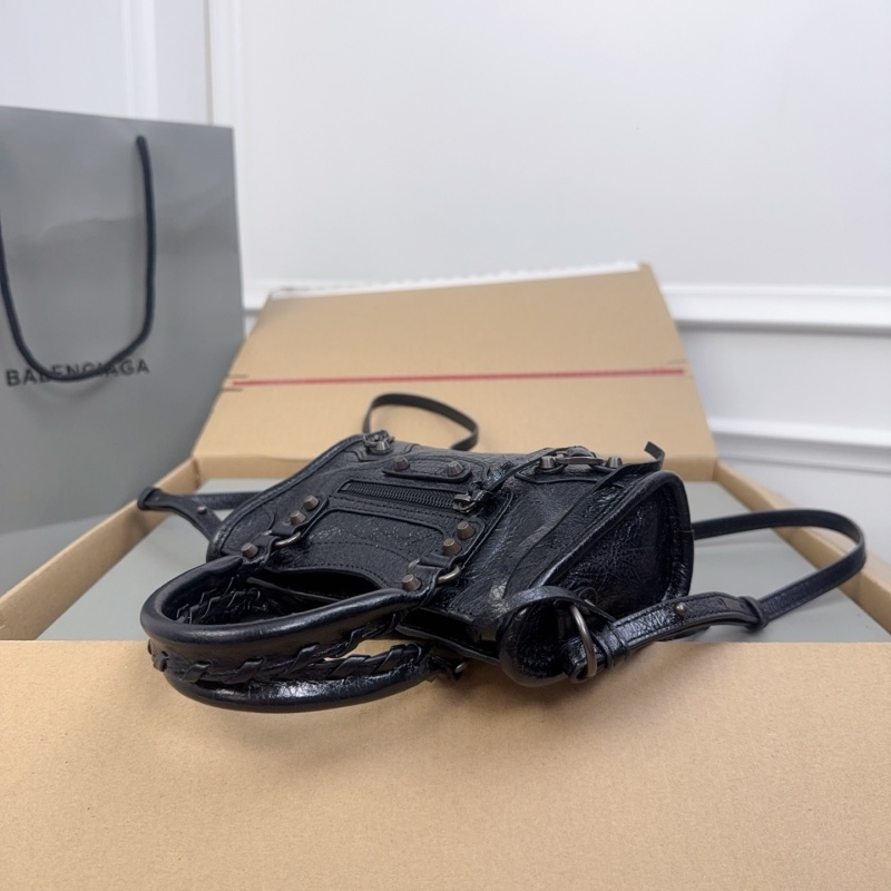 Balenciaga 0202
