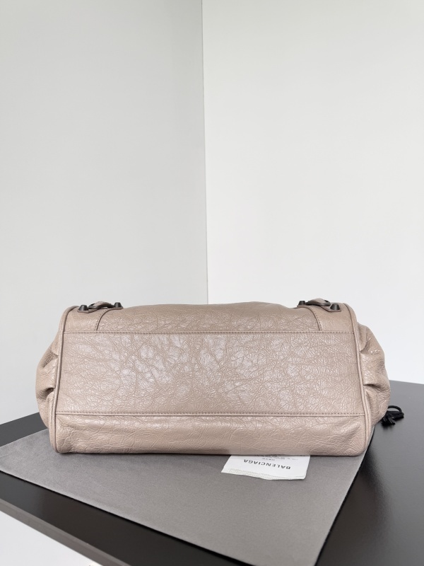 Balenciaga 0055