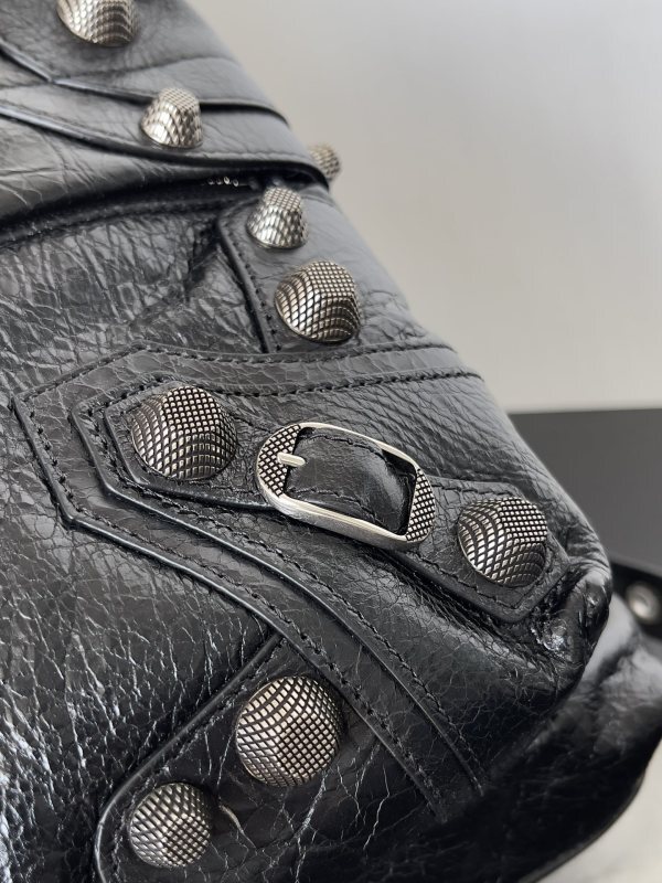 Balenciaga 0085