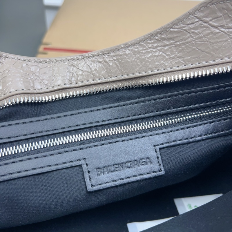 Balenciaga 0242