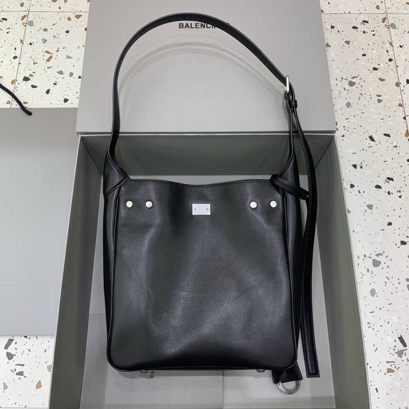 Balenciaga 0052