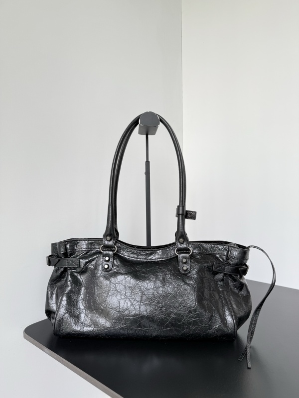 Balenciaga 0058