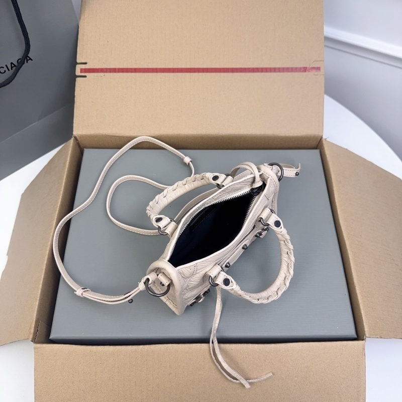 Balenciaga 0212