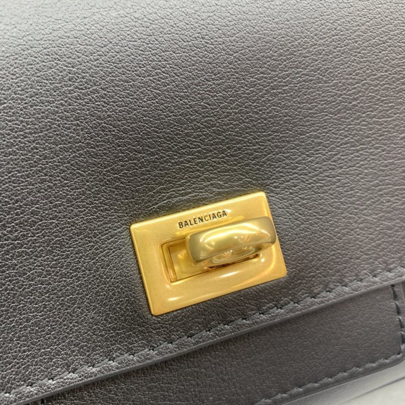 Balenciaga 0008