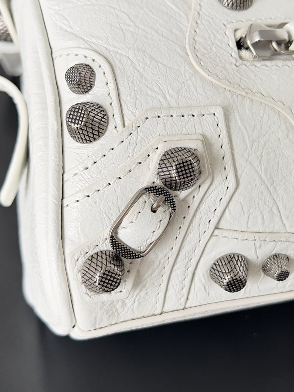 Balenciaga 0136
