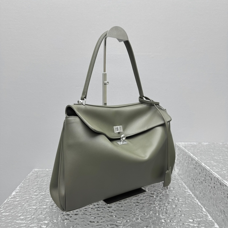 Balenciaga 0064