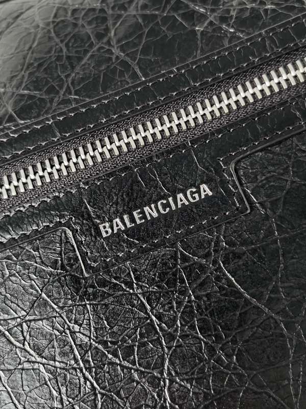 Balenciaga 0032