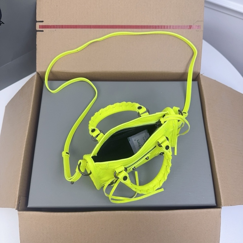 Balenciaga 0215